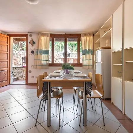 Casa de Férias Ulivi 6 *