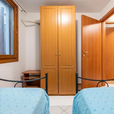 Casa de Férias Ulivi 6 *