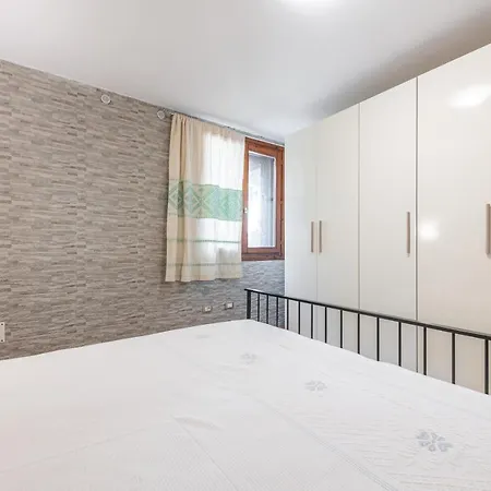Casa de Férias Ulivi 6 *